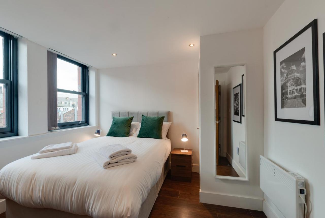 Mathew Street City Centre Apartments By Happy Days Liverpool Exterior foto